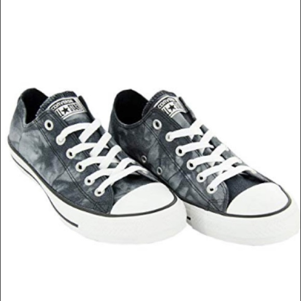NEW - CONVERSE Chuck Taylor Size Men's 6/Women's 8